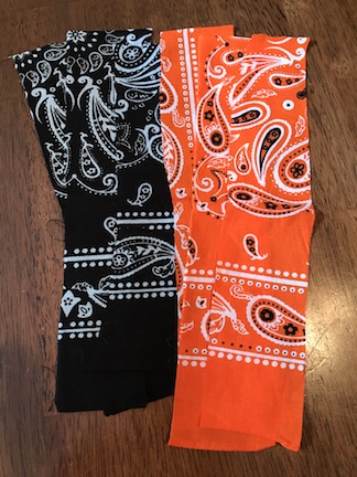 Orange and Black bandanas for the simple Halloween Wreath