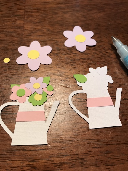 Add spring charm to your home with this spring banner in a picture frame using your Cricut Maker 