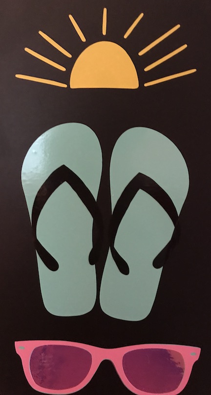 Tutorial to learn how to use the curved text feature in Cricut Design Space and create a flip flop summer sign