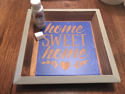 Create and design your own home sweet home farmhouse sign by making a stencil on your Cricut Maker and painting the design onto the wood. Distress the sign and give it a classic farmhouse sign look 