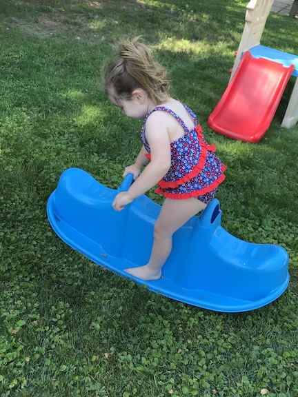 Keep the kids busy this summer with an easy kids obstacle course ideas for them to run, play, jump and stay busy. The kids will love creating and doing the obstacle course.