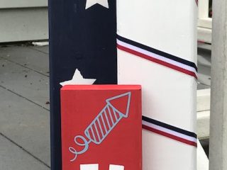 Show your red, white, and blue pride on the 4th of July or any patriotic holiday with these DIY Homemade 4th of July Porch Decorations