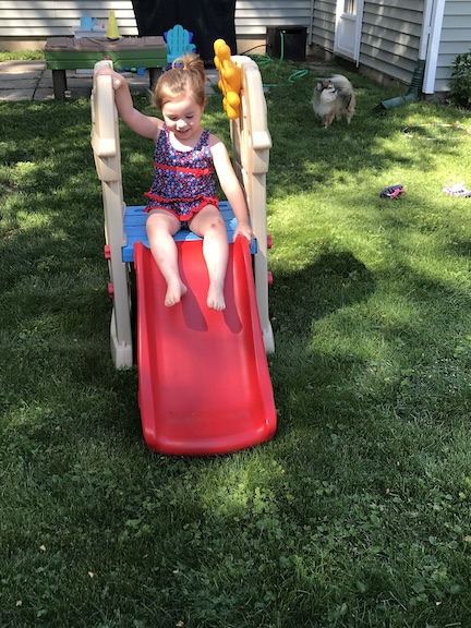 Keep the kids busy this summer with an easy kids obstacle course ideas for them to run, play, jump and stay busy. The kids will love creating and doing the obstacle course.