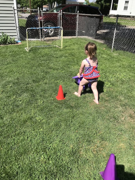 Keep the kids busy this summer with an easy kids obstacle course ideas for them to run, play, jump and stay busy. The kids will love creating and doing the obstacle course. 