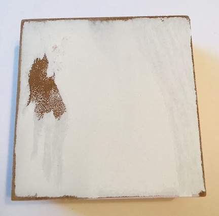 Create a farmhouse coffee bar sign for your kitchen with this cute design created in Cricut Design Space. Follow this tutorial to make your own. 