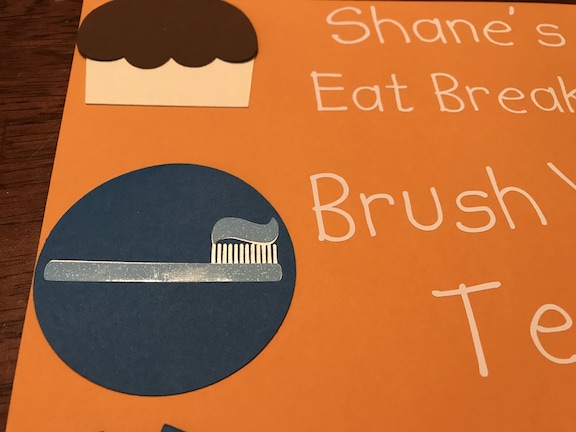 Make the daily morning routine at home easy with a kids morning checklist. Get the kids ready for school with this easy chart and pictures. Moms and kids will be smiling! #BacktoSchool #Organization #Organize #BacktoSchoolThoughts #Kindergarten #School #firstdayofschool #IdeasfortheHome #Parenting #Checklist #Cricut #CricutMade #Preschool