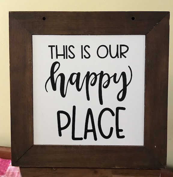 These thrift store wall decor are getting a second chance to be upcycled into signs. This DIY idea is cheap, great for quotes, to give as gifts or for wall art in your home. Follow this easy tutorial of how to make upcycled farmhouse signs. #Upcycle #upcycling #Farmhouse #farmhousestyle #FarmhouseKitchen #walldecor #signs #HomeDecor #Kitchen