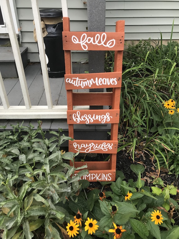 Fall Pallet Sign 