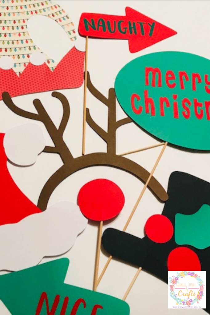 Easy Christmas Photo Props with your Cricut