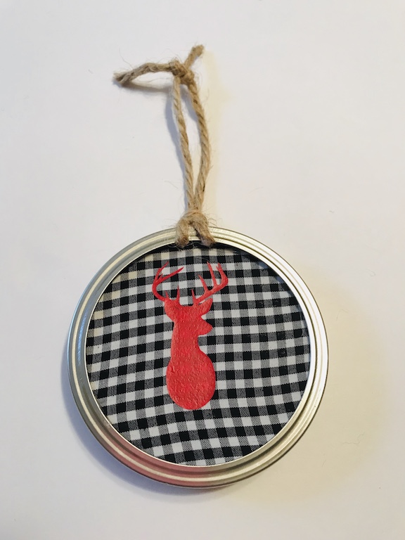 DIY Mason Jar Lid Ornament