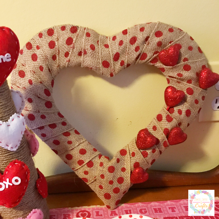 Polka Dot Heart Wire Wreath 