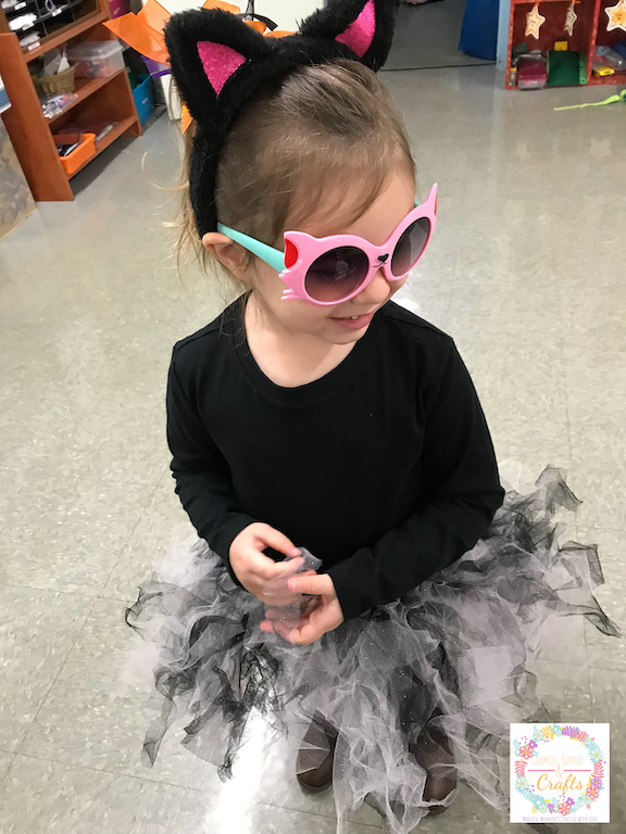 Sparkly DIY Black Cat Costume Idea for Halloween