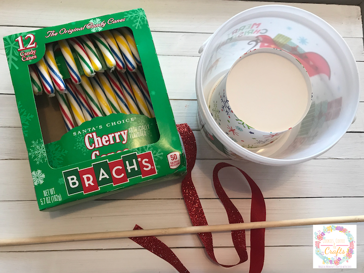 Supplies for Candy Cane Fishing Game for Christmas 
