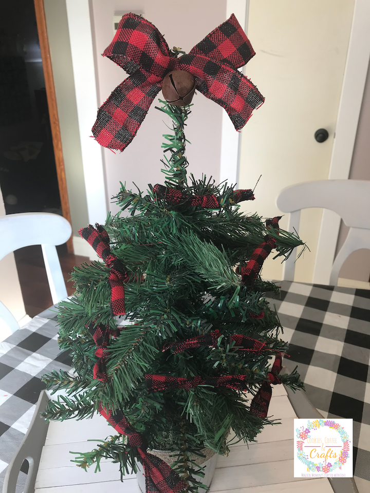 Dollar Tree Christmas Decor Idea 