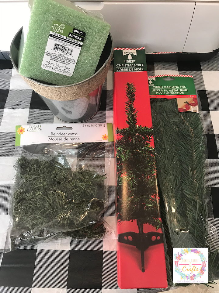Supplies for Dollar Tree Christmas Decor Idea 
