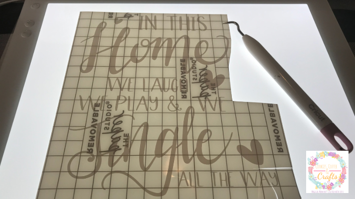 Weed the SVG design for quick and simple Christmas craft idea