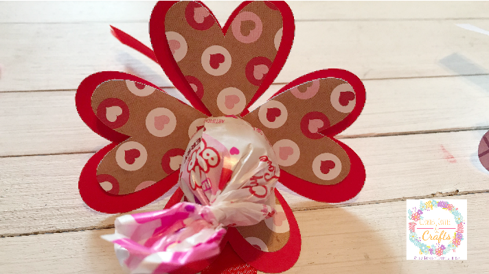 Cricut Lollipop Holders for Valentine’s Day