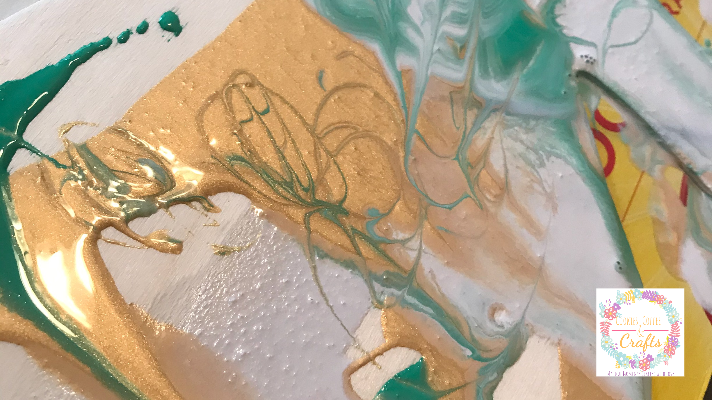 Easy Paint Pouring Kids Painting Project