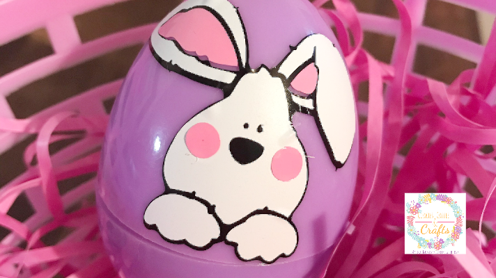 Vinyl bunny on plastic eggs for kids using the Cricut Maker 