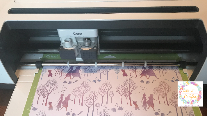 Cricut Maker cutting Frozen 2 Party Decorations