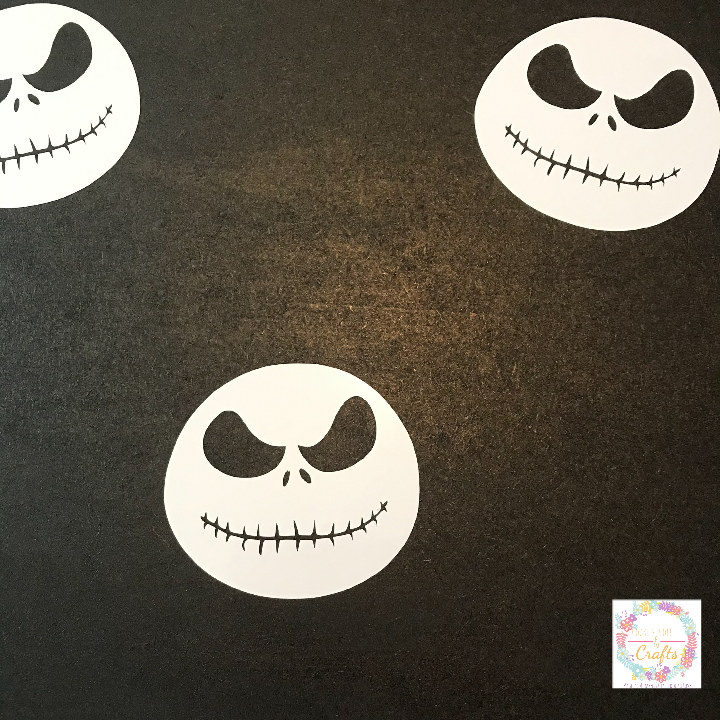 DIY Decorative clipboard with vinyl created in Cricut Design Space 