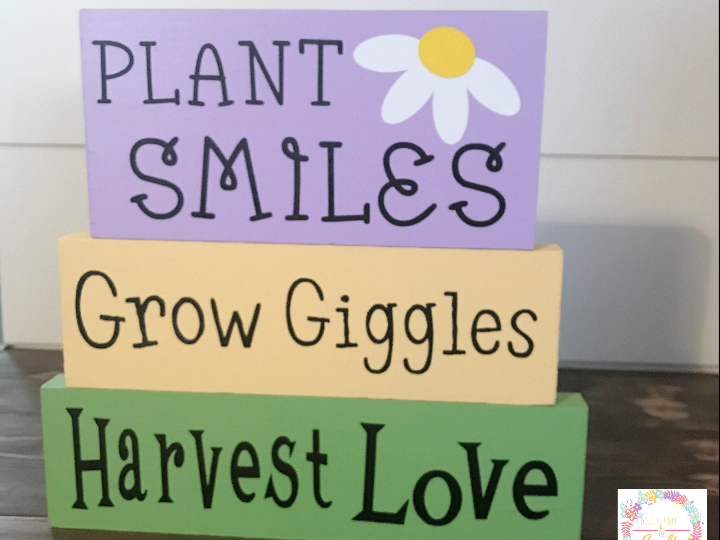 Scrap Wood Block Signs with Cricut Maker