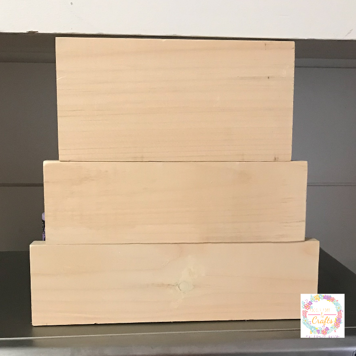 Scrap Wood Block Signs Cut with Miter Saw for craft project