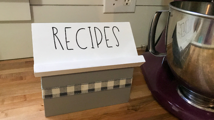 Farmhouse recipe box 