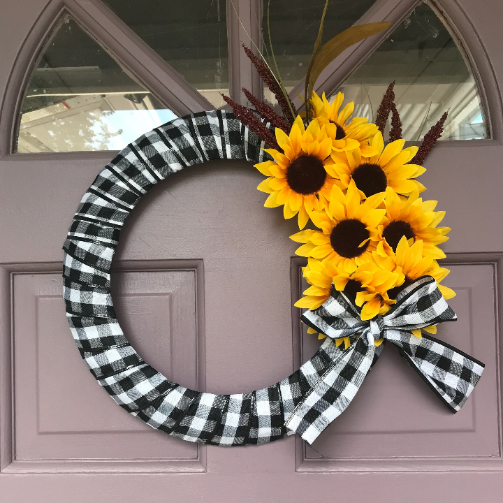 DIY Dollar Tree Sunflower Wreath for $7