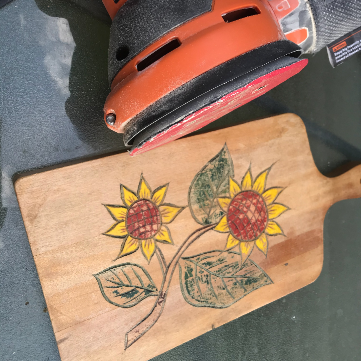 Sanding the Cutting board for a repurposed cutting board project