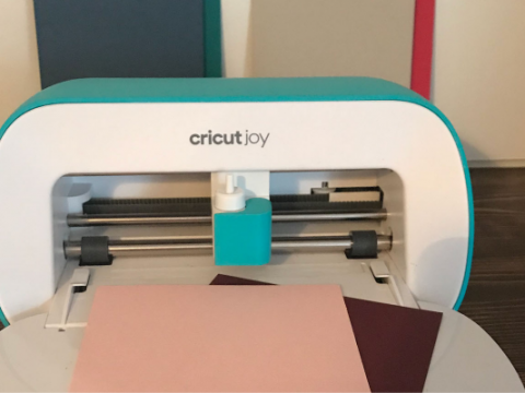 Cricut Joy Insert cards to make Christmas Cards