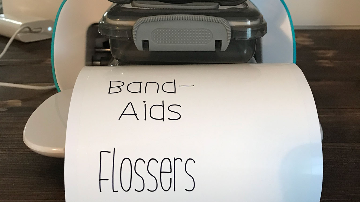 The Makers Guide to Cricut Joy Labels