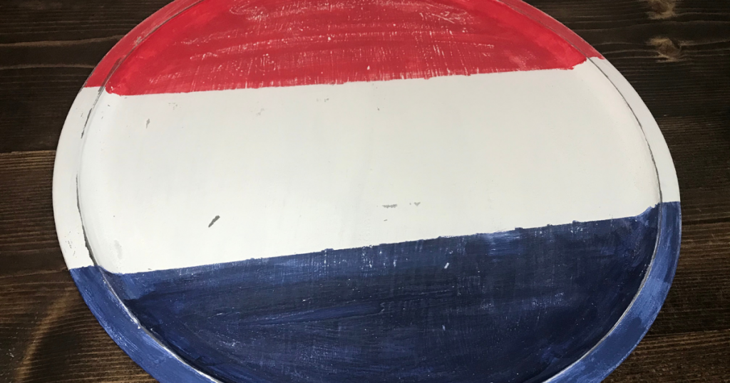 Dollar Tree Pizza Pan Craft Idea to make a Patriotic Tray