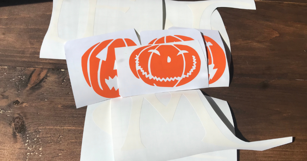 Cricut Halloween Porch Sign cut in permanent Vinyl 