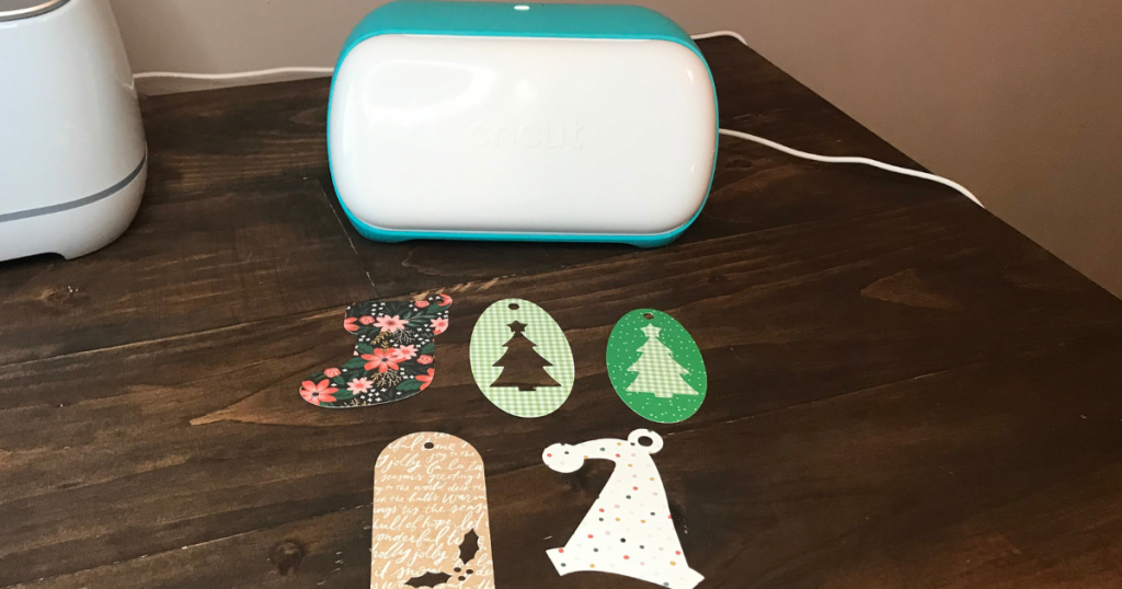 Christmas gift tags with the Cricut Joy