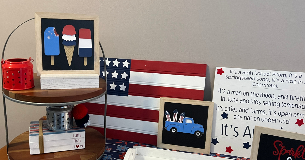 3 Beautiful Cricut 4th of July Signs You will Love to Make for your Patriotic Decor